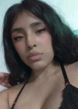 Morenita cachonda packs 19